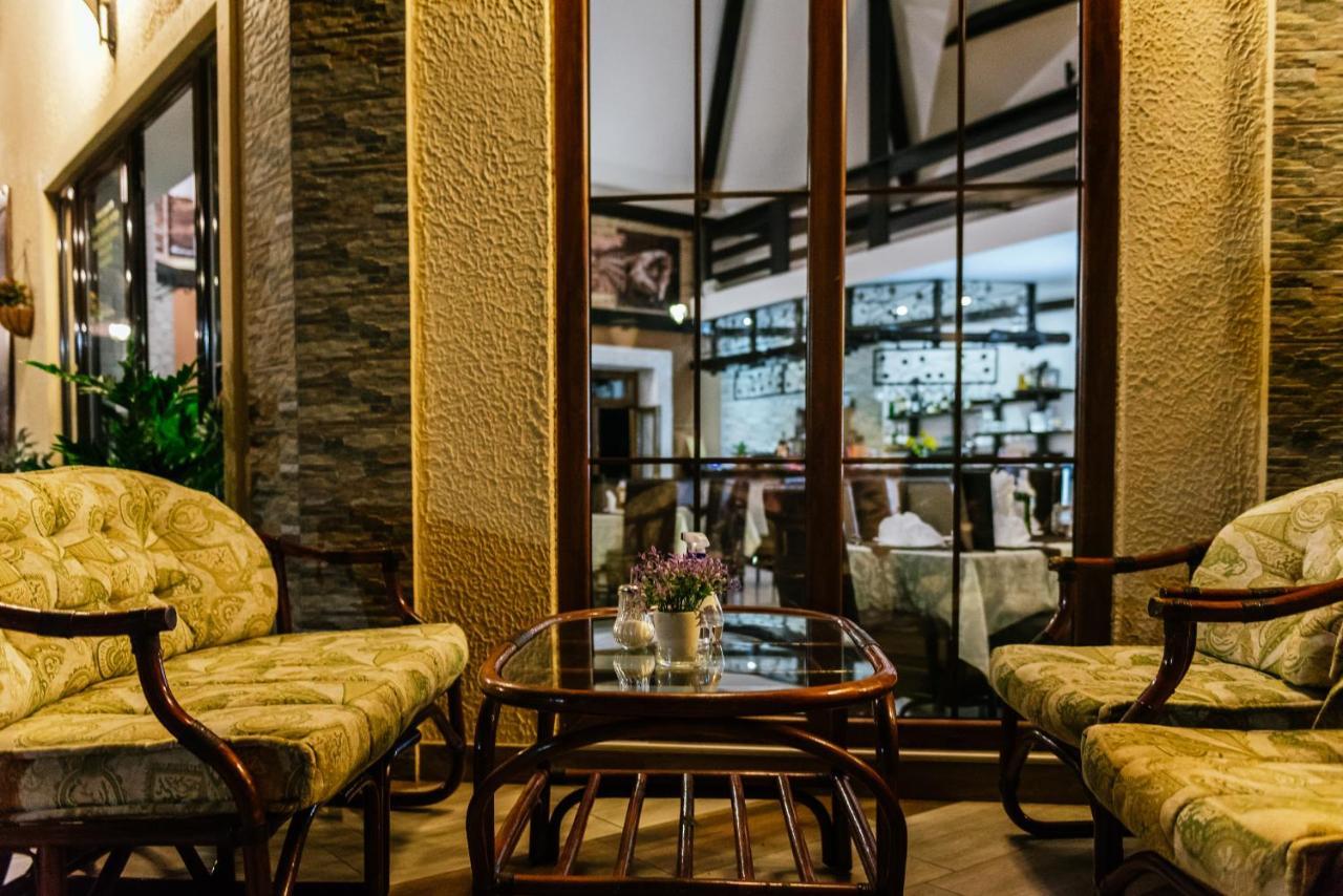 Atos Srebrno Jezero - Villa And Restaurant Veliko Gradište Екстериор снимка