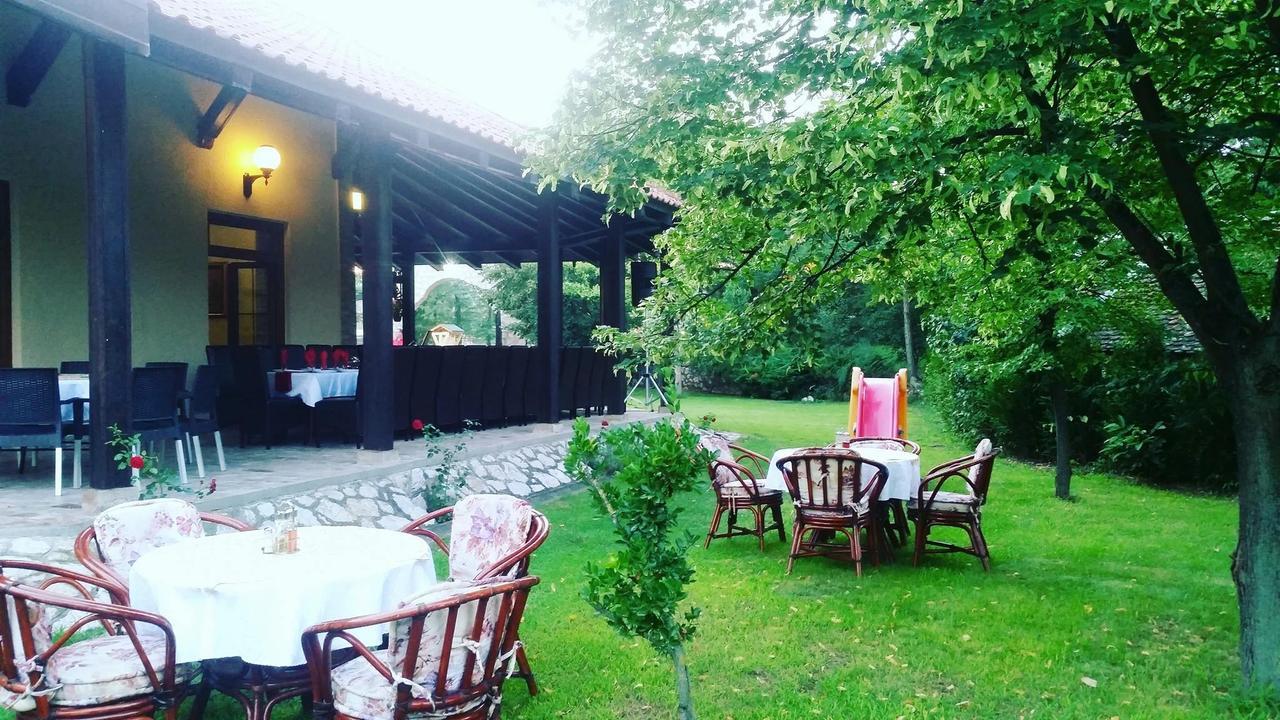 Atos Srebrno Jezero - Villa And Restaurant Veliko Gradište Екстериор снимка